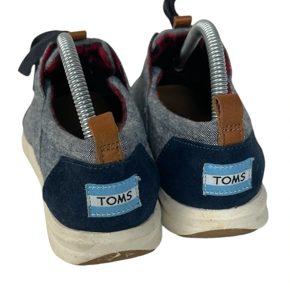 B4 Women’s TOMS Chambray Preppy Flats Shoes 9.5